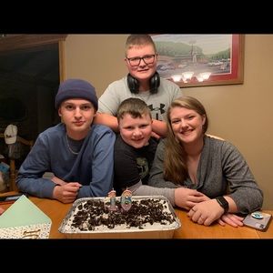 Meet your Posher, Amy